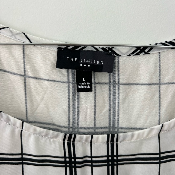 The Limited black and white quarter sleeve work blouse size large - Picture 2 of 3